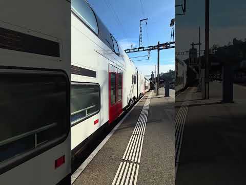 Abfahrt eines RABe 512 IR 36 nach Basel SBB mit Lichtgrus #zug #sbb #trainspotting
