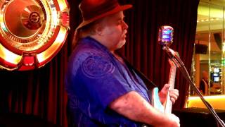 JIMMY REED MEDLEY- JIMMY LIMO &quot;LIVE&quot; - KodakZi8 720p HD