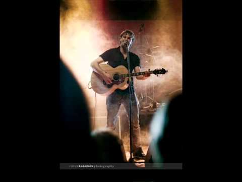 Samo Budna-Manj je več