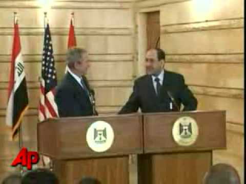 ضرب بوش بالحذاء (14/12/2008).flv