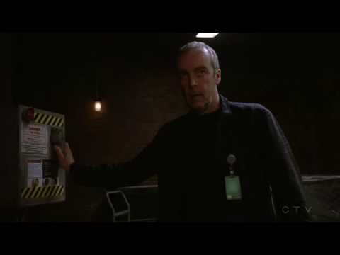 Agents of SHIELD - Aida creates a portal and saves Fitz and Coulson - 4x07