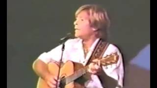 John Denver - Falling Leaves (Live 1997)