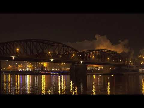 Noční parní vlak v Praze / Night steam train in Prague
