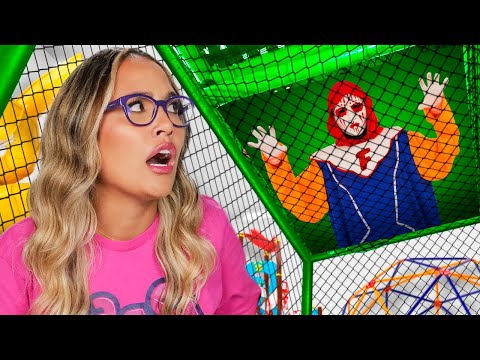 Whoever makes the best trap to capture Face wins!