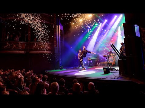 Sky Full of Stars trailer