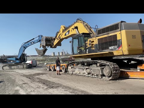Loading And Transporting The Caterpillar 365C Excavator - Fasoulas Heavy Transports