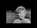 Lesley Gore - Summer and Sandy (Official Music Video)