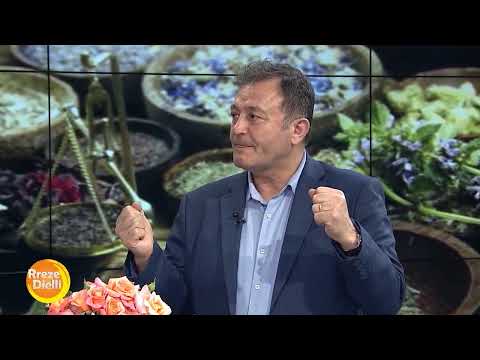 Kruarje dhe fryrje këmbësh, ja zgjidhja që i jep Ylli Merja telefonuesit