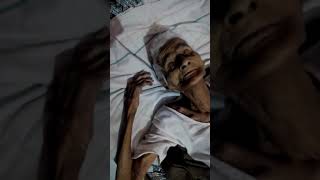 preview picture of video '110 saal ki age main apni maut se jhujti ek bujurg mahila'