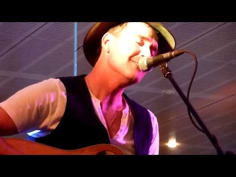 My Dad's Bottom Drawer (Part 1) - Luke O'Shea - Songwriters in the Round - Club Menai - 06-02-2013
