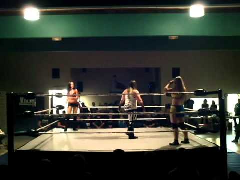 Bambi Hall vs Jaida (Chelsea Green) w/ special ref: Riea - VIPW