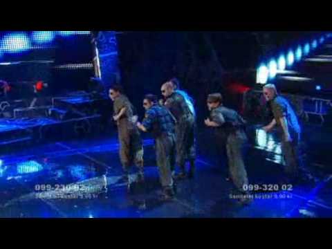 Star pilots 'Higher' Melodifestivalen 2009