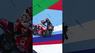 Download lagu Fabio Quartararo becomes the 2021 MotoGP™ World Champion!| 2021 #SanMarinoGP mp3