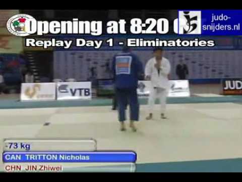 Judo 2009 GP Qingdao: Nicholas Tritton (CAN) - Zhiwei Jin (CHN) [-73kg].