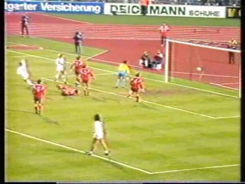 05.11.1988  VfB Stuttgart : Hamburger SV 4:2 (2:0)