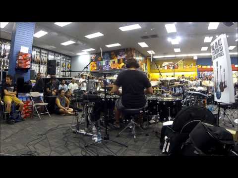Workshop Thomas Lang at Guitar Center Cerritos recorded by Cauan Shaman Part 1
