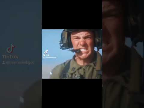 hulk vs tanks-hulk smash scene