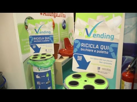 Plastica, con RiVending nuova vita a palette e bicchieri di caffè