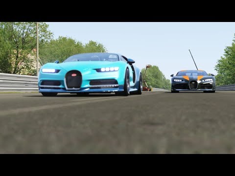 Bugatti Chiron Super Sport 300+ vs Bugatti Chiron vs McLaren Speedtail  at Le Mans no Chicane
