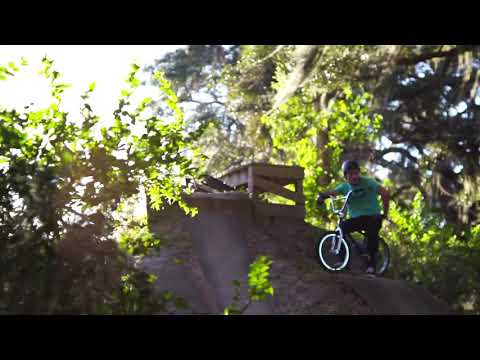 Jacob Thiem Gets Dirty