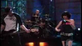 PJ Harvey - The Letter - Lyrics - Hot, hot, hot ! Live, 2004 - Uh Huh Her