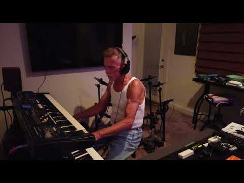 Miguelle & Tons, Dru Flecha, Imperatori - 'No Le Bajes' - I do not own the rights to this music.