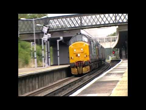 DRS 37688 + 37682 Storm Through Swanley Working 6Z74 Sheerness - Hitchin Scrap