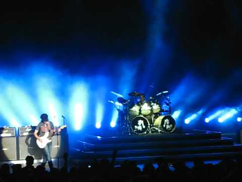 Dizzy Mizz Lizzy - Silverflame - Kløften 2010  MVI_0121.AVI