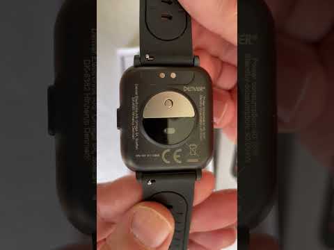 Smartwatch Denver SW-163 unpacking
