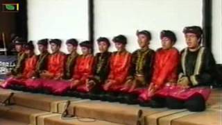 Download lagu Tari Saman Traditional dance from Aceh / Sumatra mp3 Download lagu Tari Saman Traditional dance from Aceh / Sumatra mp3