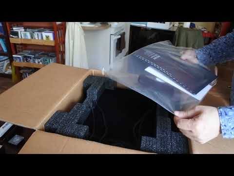 M6 Vinyl unboxing - Musical Fidelity