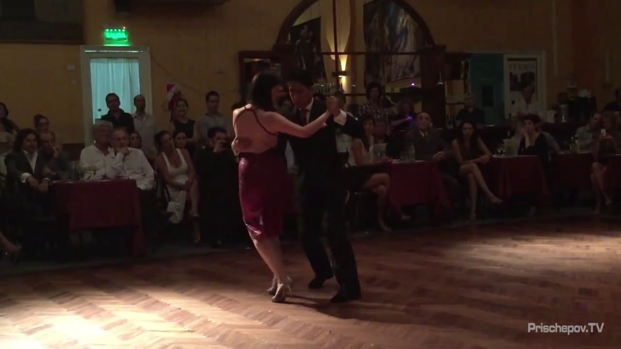 Julieta Qüesta and Rauli Choque, 3, Buenos Aires, Salon Canning, 02.02.2015,