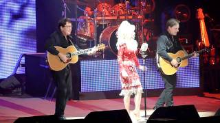 Dolly Parton HELP! live at Liverpool Echo Arena 31st August 2011