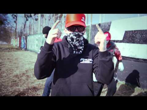 EN57 - Bombing (Street video)