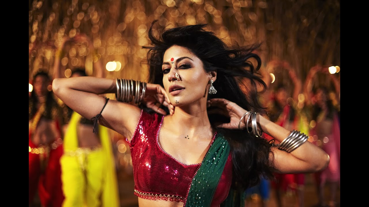 I Want Fakht You / Kaafirana LYRICS | Joker Item Song