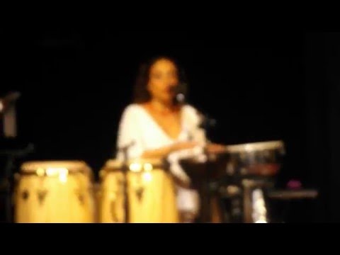 ACHINOAM NINI (NOA) @ Temple Emanu-El (February 16, 2016)