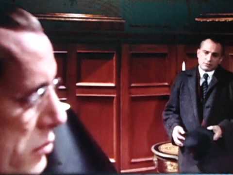 " C'ERA UNA VOLTA IN AMERICA"   Scena finale ( Noodles e Max )