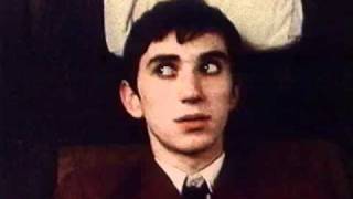 Cooper -  cuando duerme junto a mi