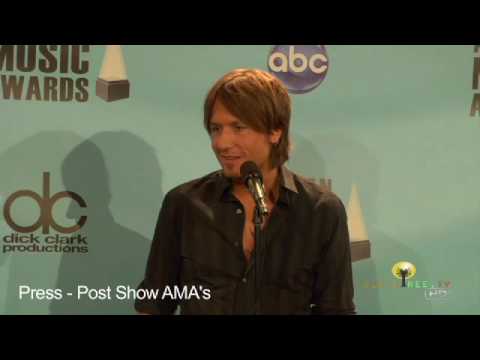 Keith Urban: Urban Developments, Episode 33: CMA's, American Music Awards & The #1 Party