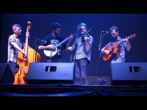 Moose Whisperers - Durang's Hornpipe (Clifftop 2016 Traditional Band Finals)