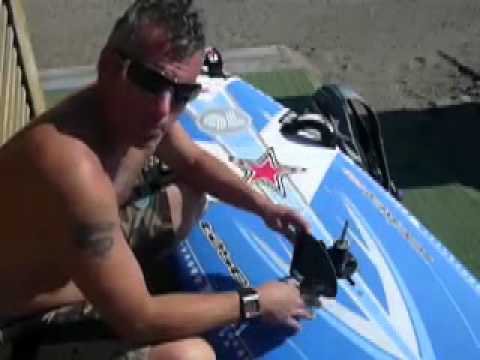 Windsurf tutorial video on deckplate positioning with Team QSW