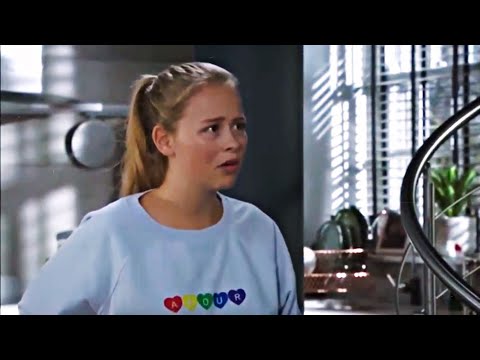 Liv Flaherty 1st October 2020 Part 1 - everyone thinks liv was the one that stood vinny up