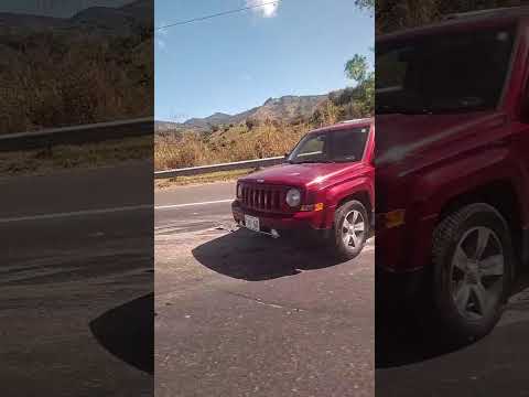 Accidente de tránsito subiendo el Congo Santa Ana..