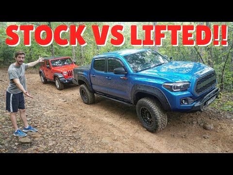Jeep Wrangler VS Toyota Tacoma: OFFROAD BATTLE!