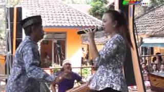 Download lagu Dangdut - ETYSTA NADA - Hayang kawin mp3
