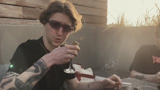Heavy Lungs - Mr. Famous video