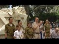Denis Sannikov и юные солдаты армии Израиля в День Победы чтут ...