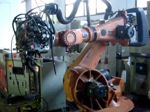 Kuka spotwelding robot KR150 with VKRC1 controller - Bosch at eurobots.net