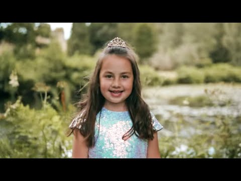 Abigail Bejerea - "ESTERA" | Official Music Video | Muzică creștină pentru copii