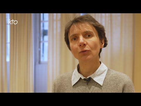 Marie-Agnès : « J’aime passer du temps à l’adoration du Saint-Sacrement »